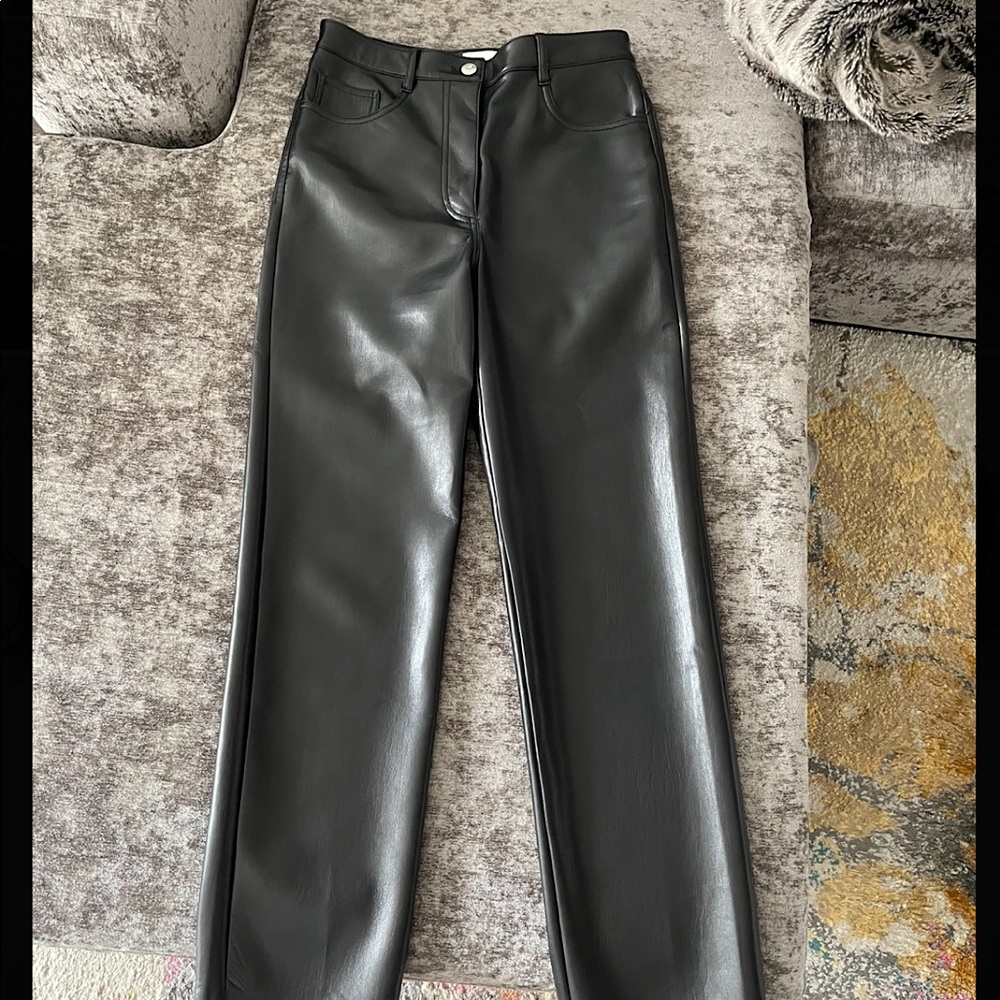 Aritzia Wilfred Melina Pants (High Rise)